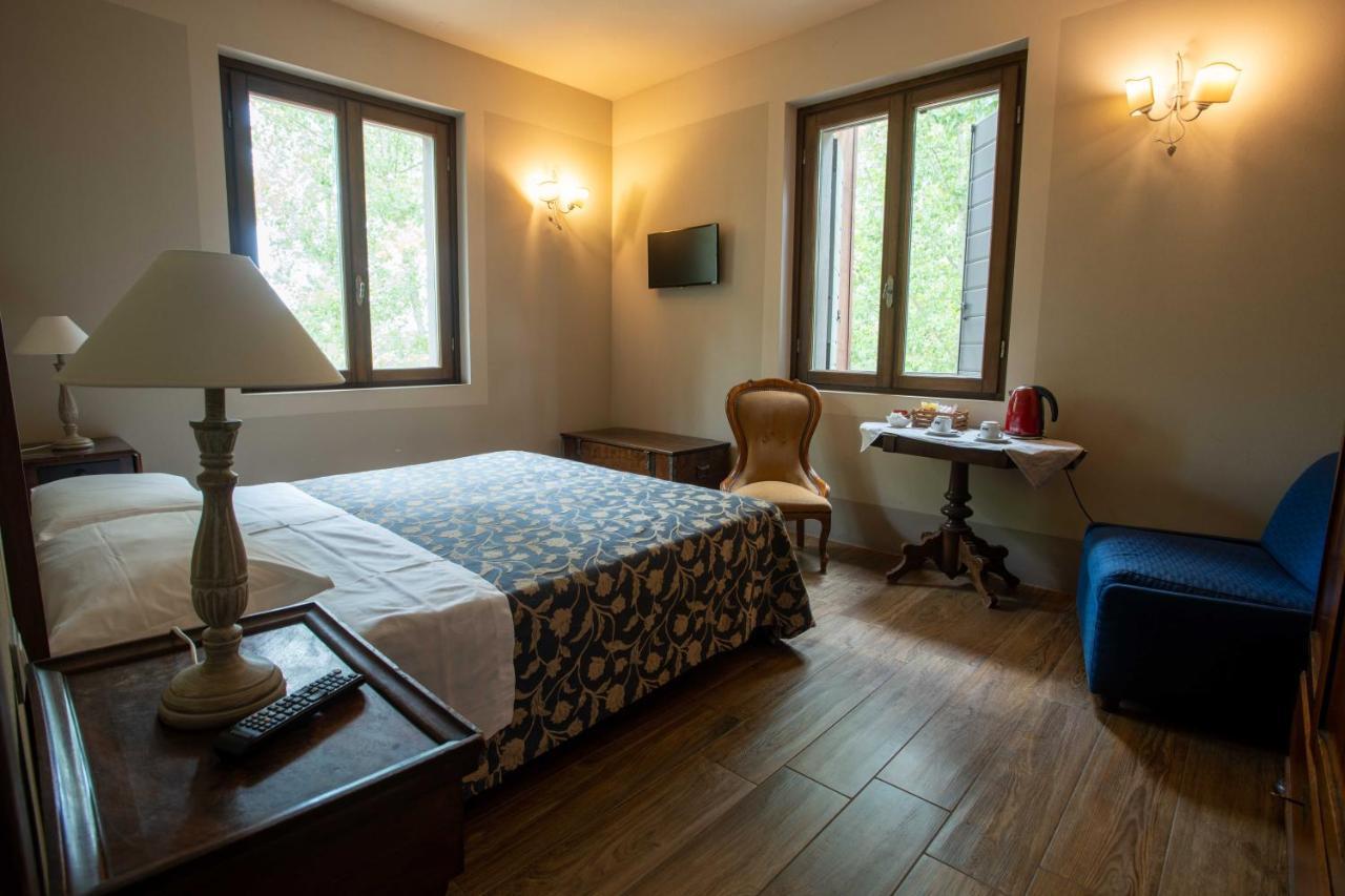 La Finestra Sul Po - Agriturismo Monticelli dʼOngina Exterior foto