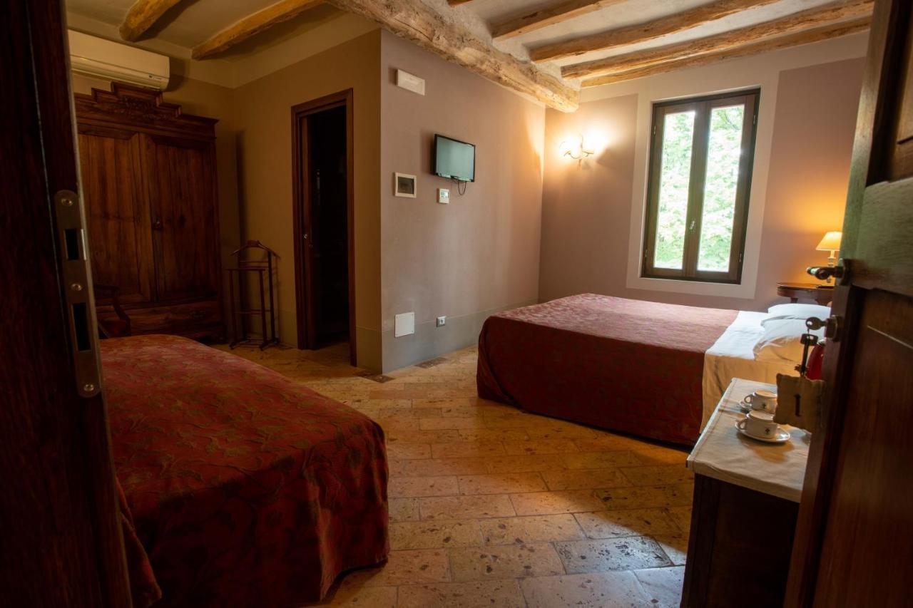 La Finestra Sul Po - Agriturismo Monticelli dʼOngina Exterior foto