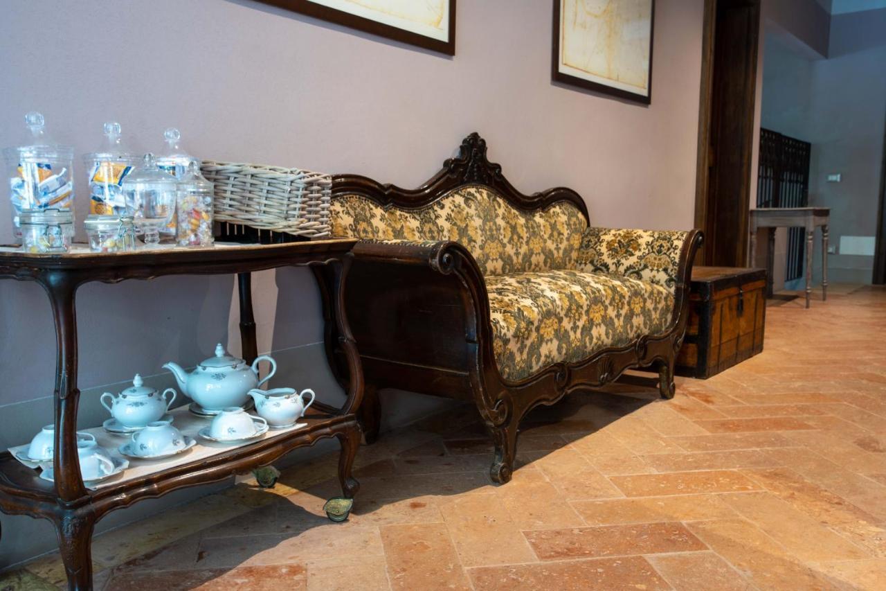 La Finestra Sul Po - Agriturismo Monticelli dʼOngina Exterior foto