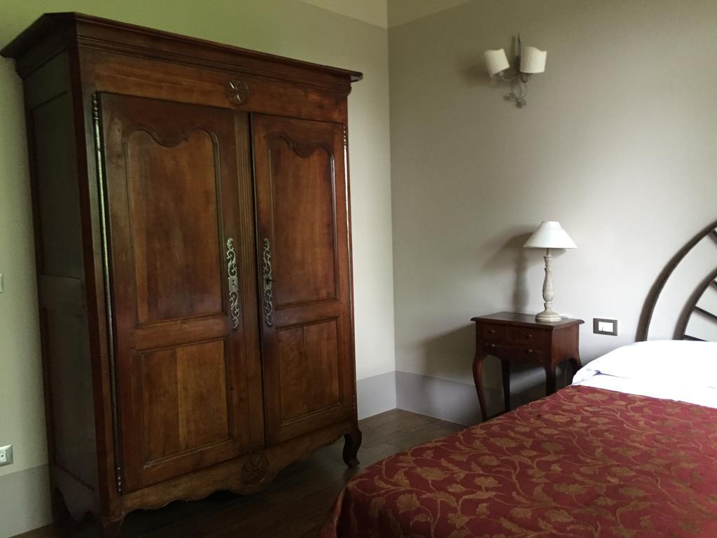 La Finestra Sul Po - Agriturismo Monticelli dʼOngina Exterior foto